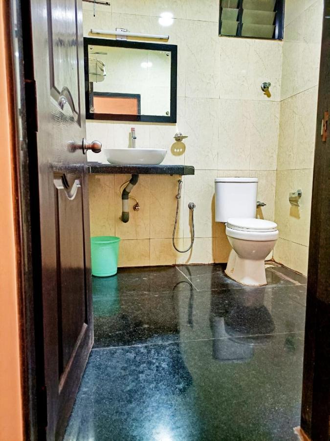 Hotel Green Park Suites Manipal Exterior photo